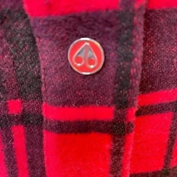 Moose Knuckles Rocker Jenny Flannel Shirt Red Plaid Shacket Size M - Picture 7 of 11